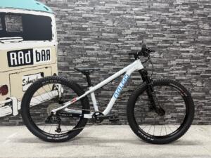 Naloo Hill Bill 24" Mk3, white