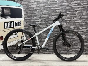 Naloo Hill Bill 26" Mk3, white